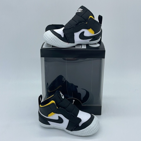 New Nike Air Jordan Crib Bootie Baby Shoes Black/White/Yellow